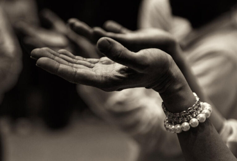 What-are-Good-Moral-Qualities-Exploring-6-Powerful-Traits-and-Characteristics