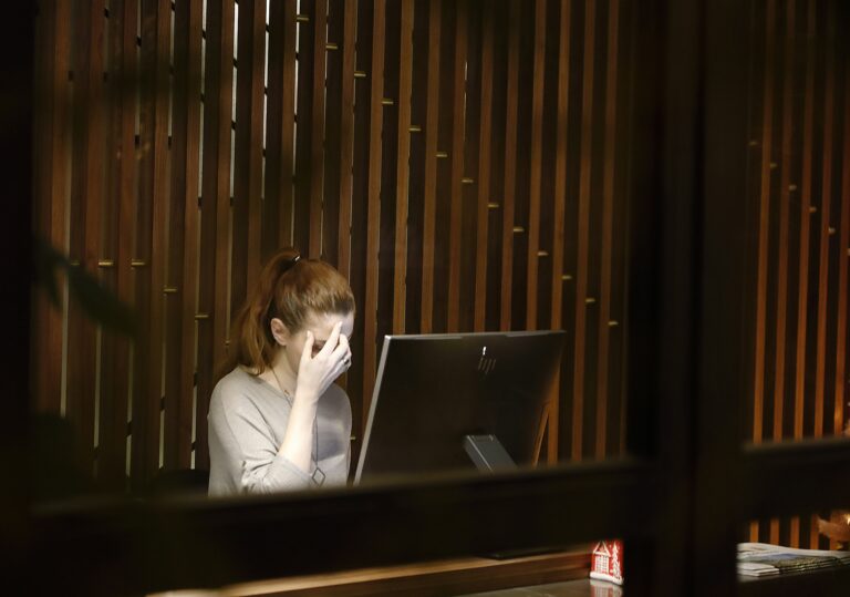 How-to-Overcome-and-Prevent-Work-Burnout-6-Vital-Perspectives